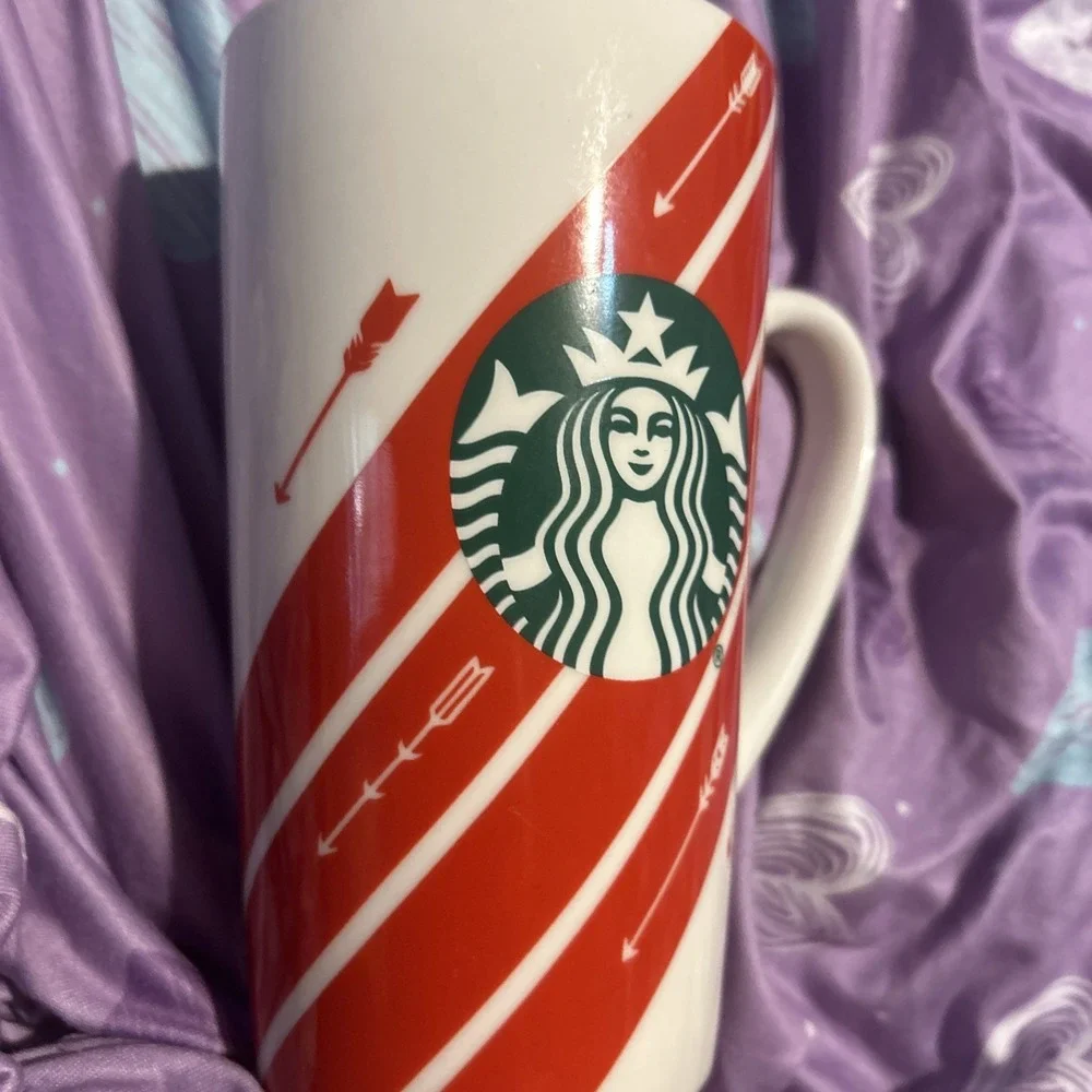 Starbucks White & Red Arrows Stripes 16 oz. Tall Coffee Mug 2020 Classic Logo